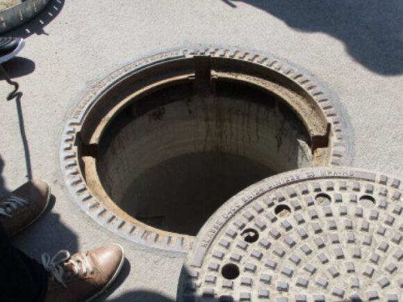 Gullideckel Maßnahmen im Abwasserbereich