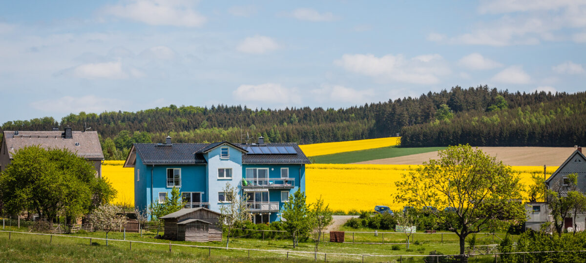 Ein Wohnhaus im ländlichen Raum