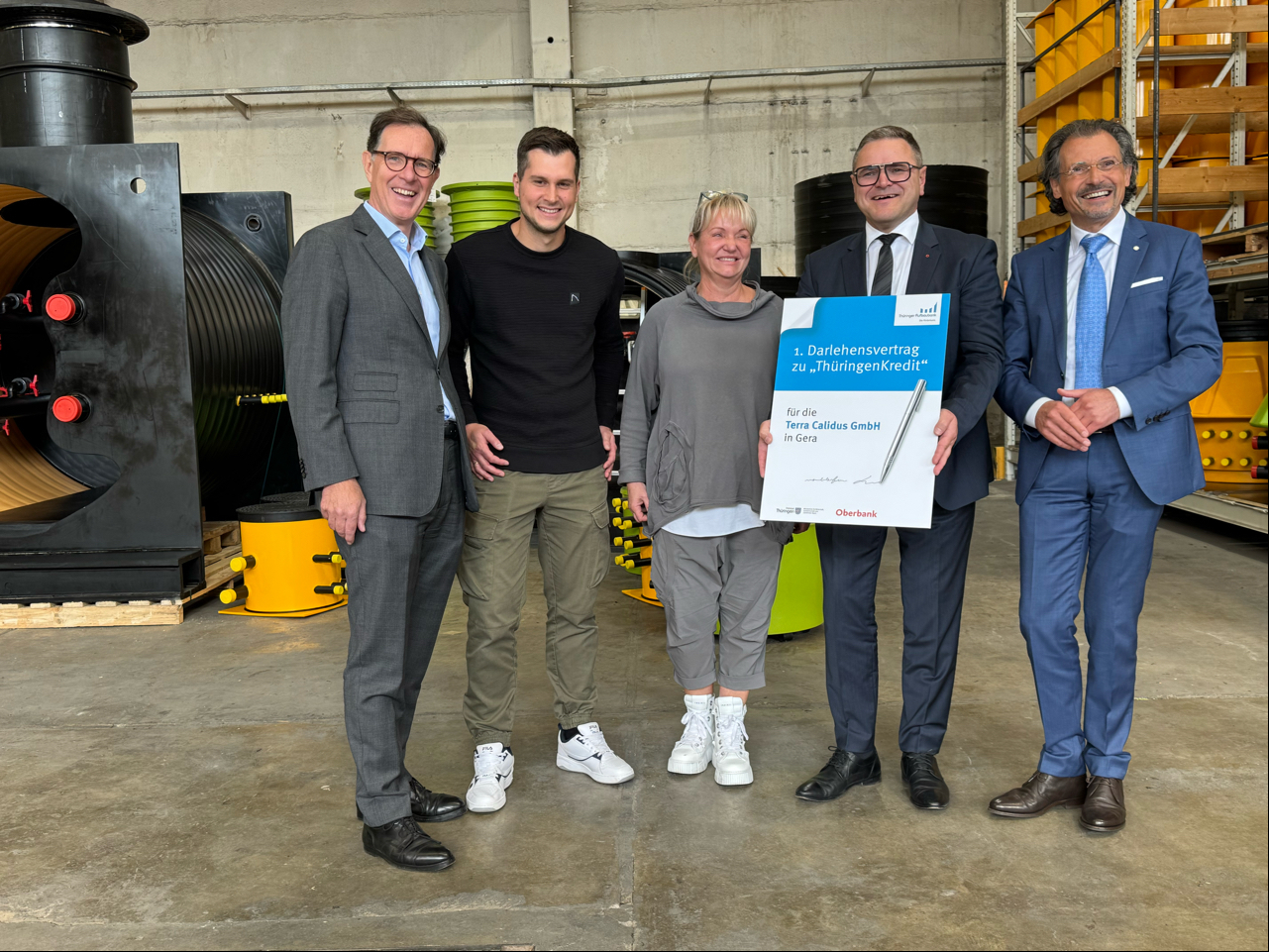 Übergabe des Darlehensvertrags an die Terra Calidus GmbH