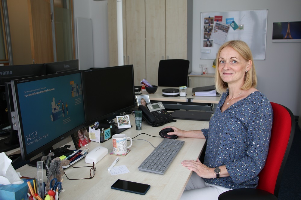 Andrea Hoßfeld, Mitarbeiterin der TAB.