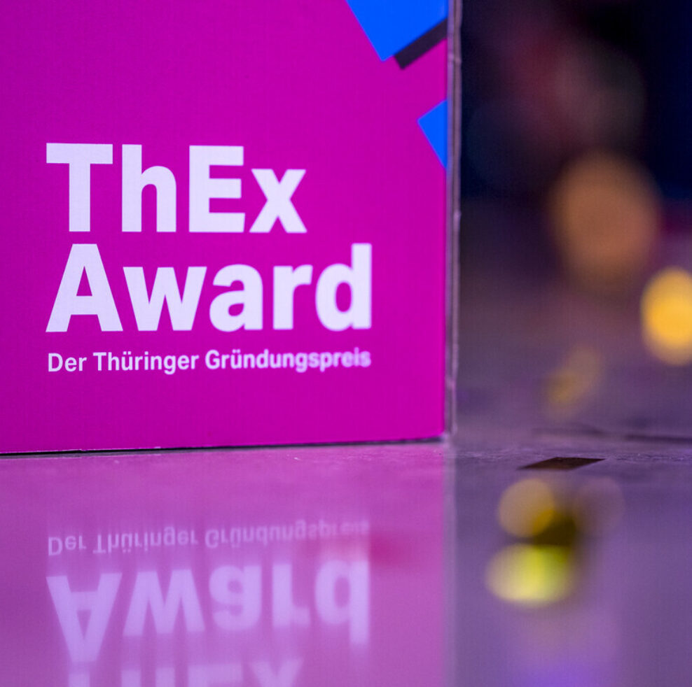 Das Bild zeigt ein Programmheft anlässlich des ThEx Awards.
