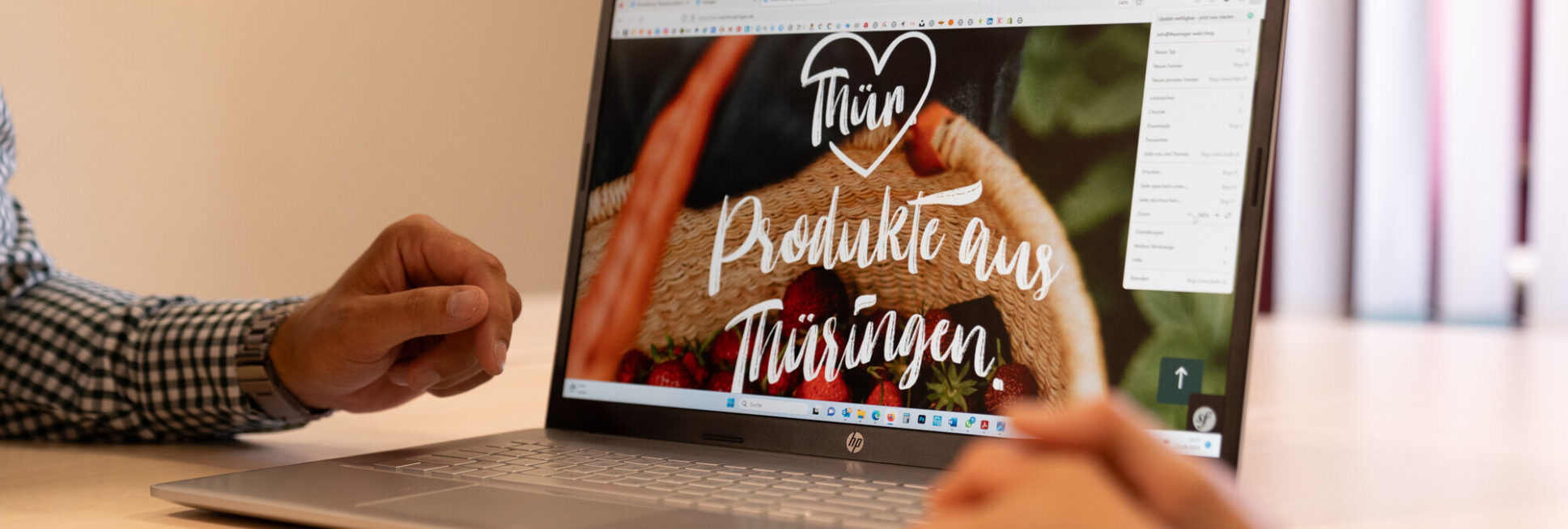 Ein Layout wird beim Kunden vorgestellt.