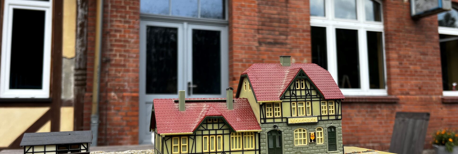 Der Kulturbahnhof in Manebach.