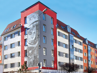 111Förderung der Modernisierung und Instandsetzung von Mietwohnungen (im Bild: ein frisch saniertes Haus am Juri-Gagarin-Ring in Erfurt)