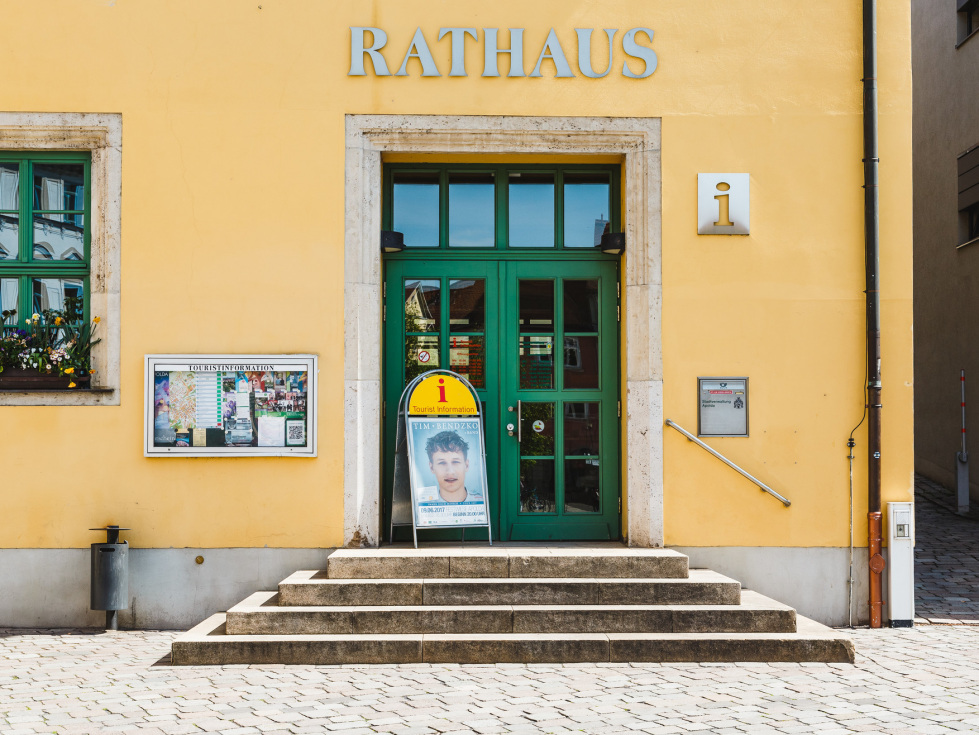 Impuls: Änderungen des Thüringer Vergabegesetzes zum 01.12.2019 (im Bild zu sehen ist das Rathaus in Apolda)