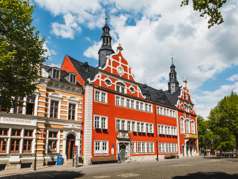 Thüringer Kommunalmonitor 2019: Im Bild zu sehen ist das Rathaus in Arnstadt.