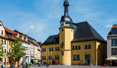 Thüringer Kommunalmonitor 2022: Kommunale Bedarfstrends auf den Punkt gebracht. Eine Studie im Auftrag der Thüringer Aufbaubank. (auf dem Bild: Das Apoldaer Rathaus) Thüringer Kommunalmonitor 2022: Kommunale Bedarfstrends auf den Punkt gebracht. Eine Studie im Auftrag der Thüringer Aufbaubank. (auf dem Bild: Das Apoldaer Rathaus)