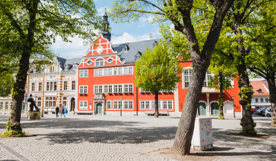 Rathaus mit Marktplatz Rathaus mit Marktplatz